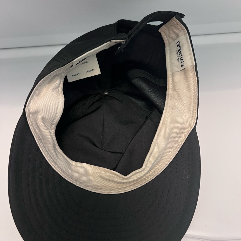 Fear of God Essentials New Era Cap - Picture 3 of 6